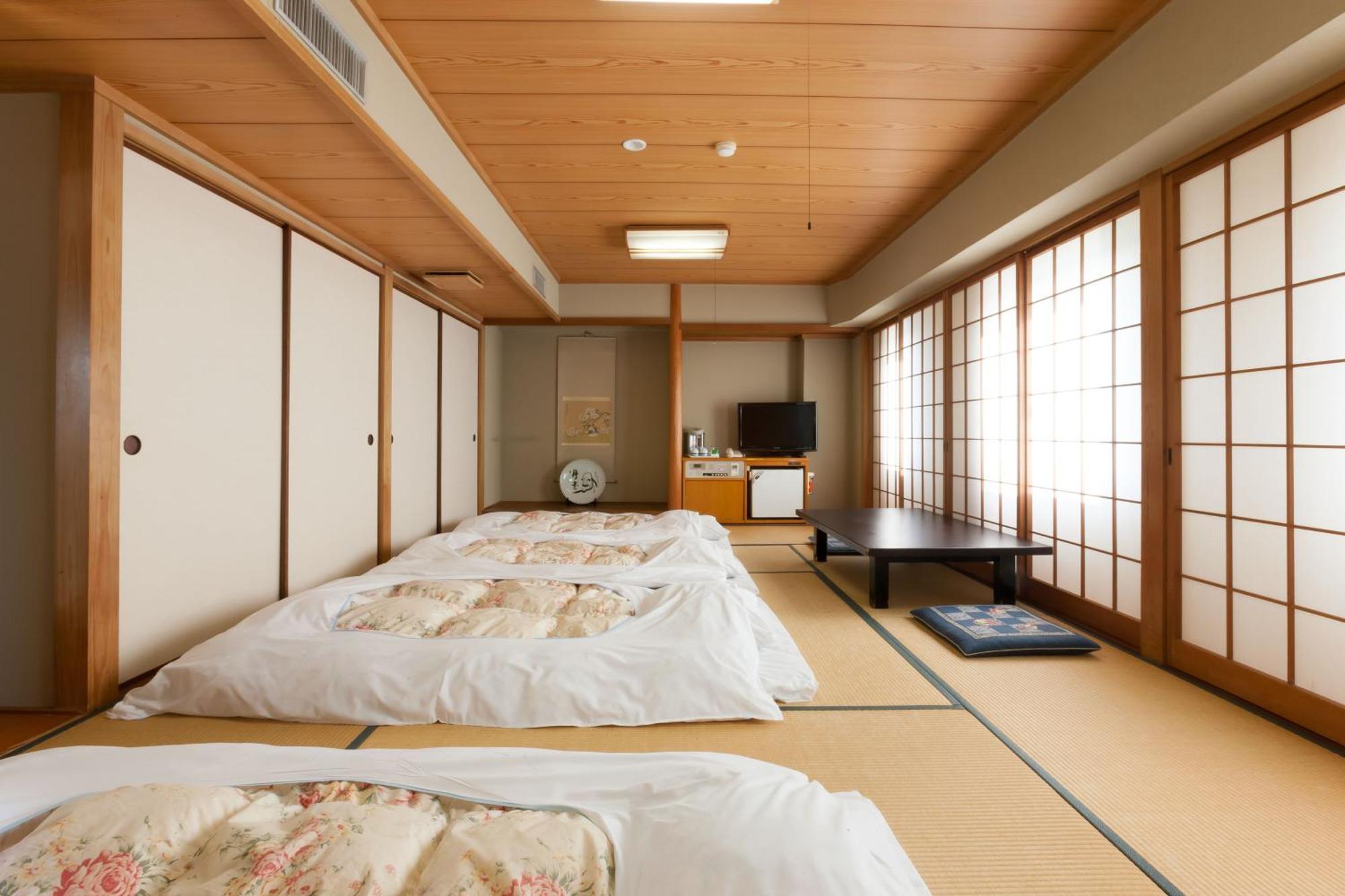 Onomichi Royal Hotel Exterior photo
